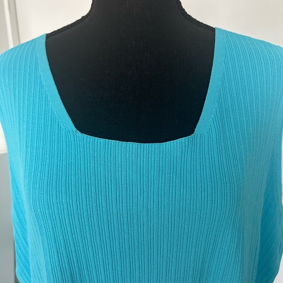 Turquoise Lightweight Ribbed Tank Sweater Size 1X - Picture 2 of 6